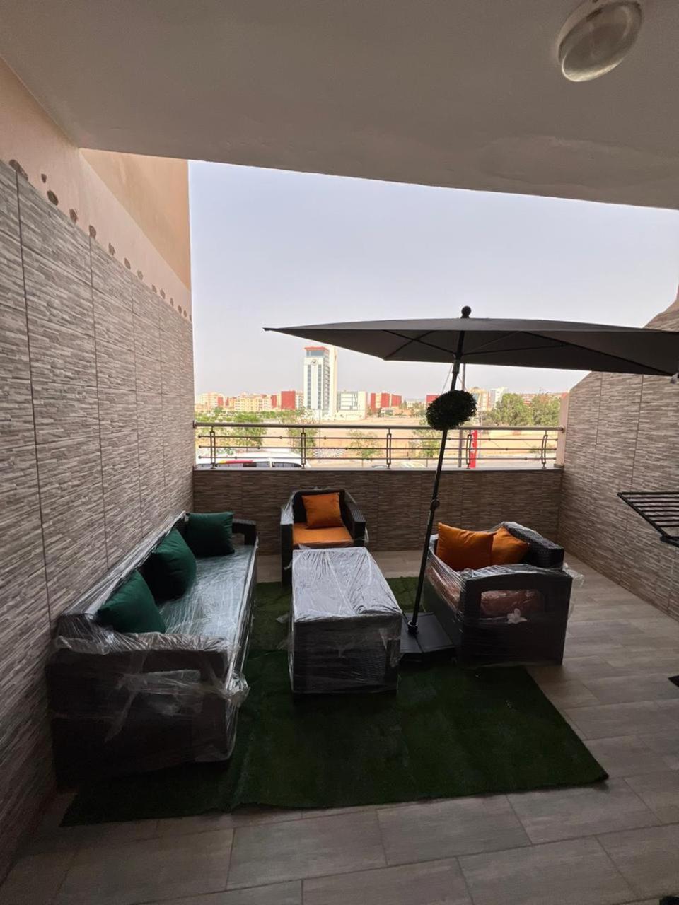 Appartement Nour Уджда Екстериор снимка