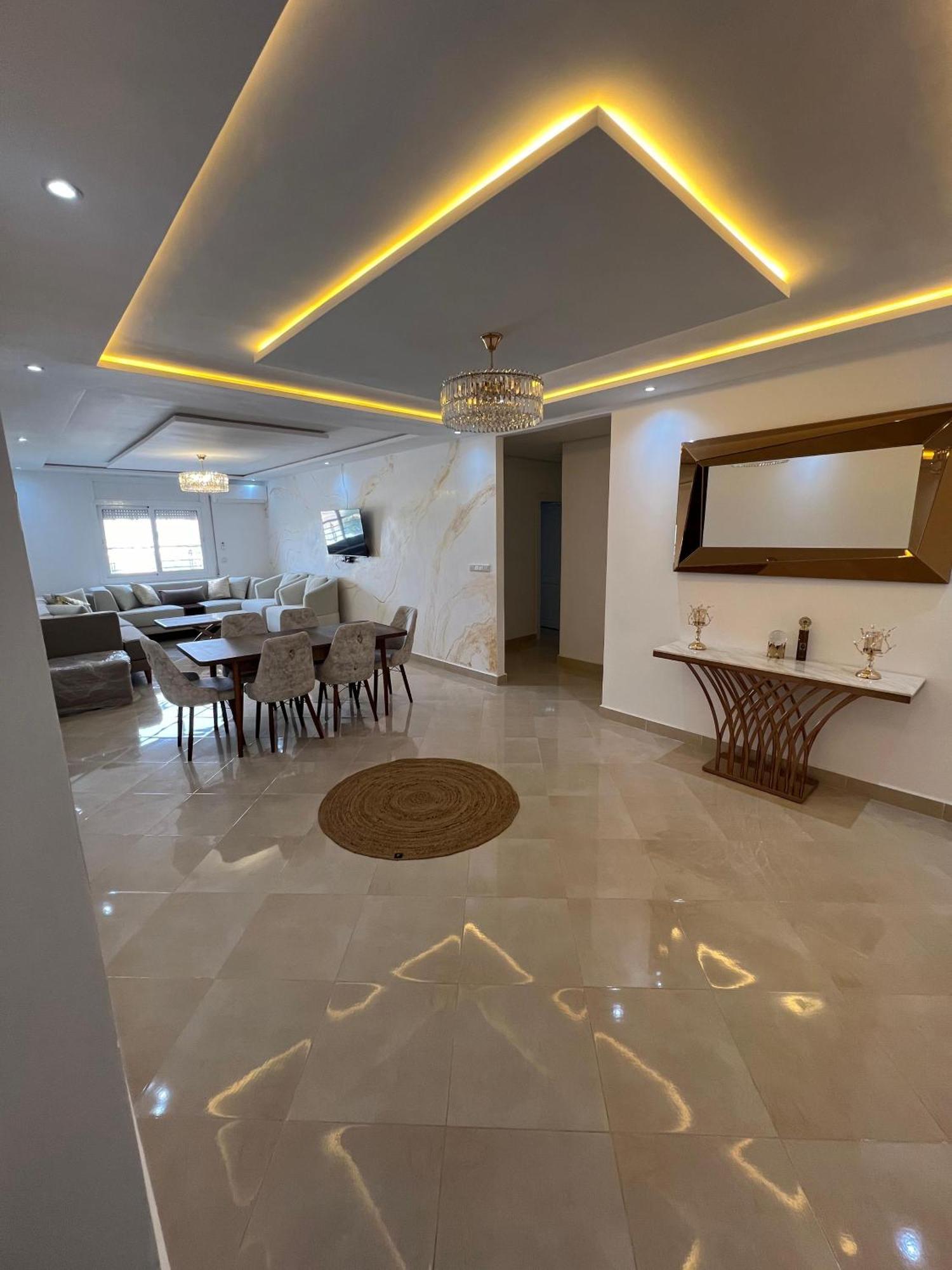Appartement Nour Уджда Екстериор снимка