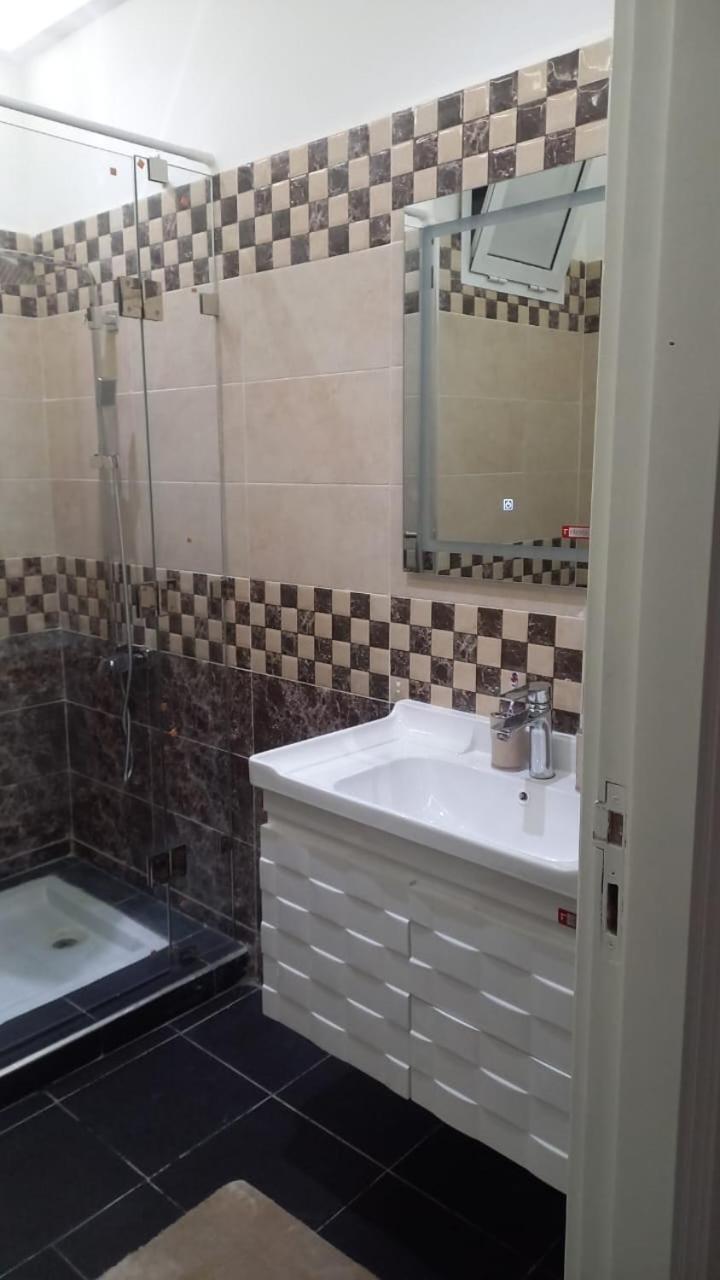 Appartement Nour Уджда Екстериор снимка